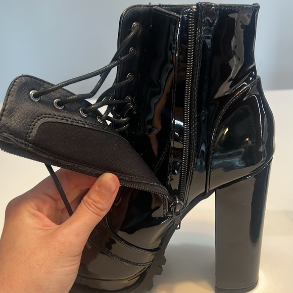 Fashion Nova No String Attached Booties - Black Patent - Picture 10 of 16